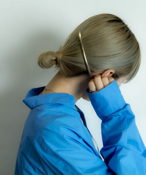 SMELLY（スメリー）の「メタルロングバーバレッタ（バレッタ/ヘアクリップ・レディース・ゴールド・-）」の12枚目の写真