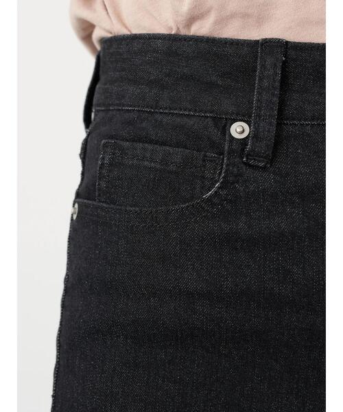 earth music&ecology（アースミュージックアンドエコロジー）の「デニムスキニーパンツ ＊（デニムパンツ・レディース・ブラック/ダークインディゴブルー/インディゴブルー・M/L/S）」の20枚目の写真