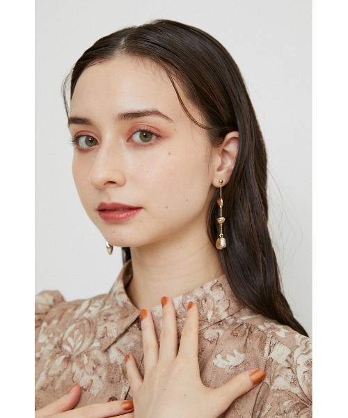 rienda（リエンダ）の「ランダムメタルピアス（ピアス（両耳用）・レディース・ゴールド/シルバー・SMALL）」の2枚目の写真