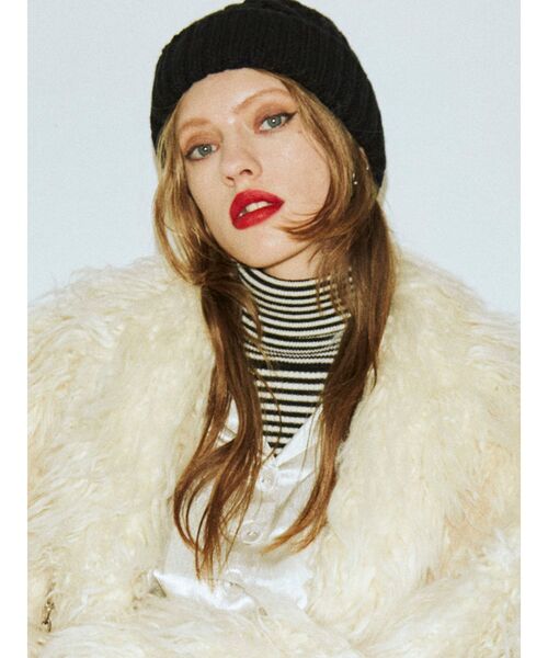 jouetie（ジュエティ）の「ケーブルニットキャップ（ニットキャップ/ビーニー・レディース・ブラック/ピンク/ベージュ・FREE）」の2枚目の写真