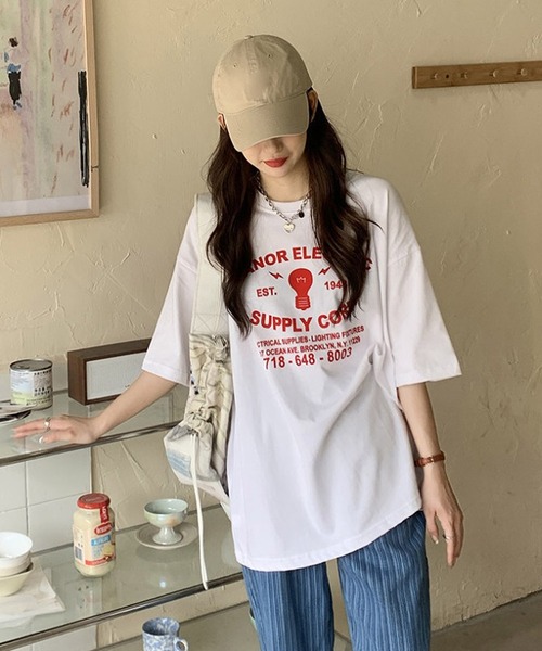 Bifrost(ビフレスト)の「プリントTシャツ(Tシャツ/カットソー・レディース・ホワイト/ライトグレー/レッド・L/XL)」の4枚目の写真