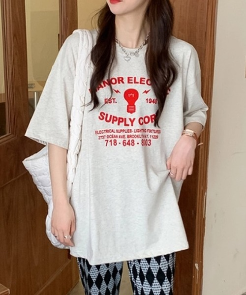 Bifrost(ビフレスト)の「プリントTシャツ(Tシャツ/カットソー・レディース・ホワイト/ライトグレー/レッド・L/XL)」の7枚目の写真