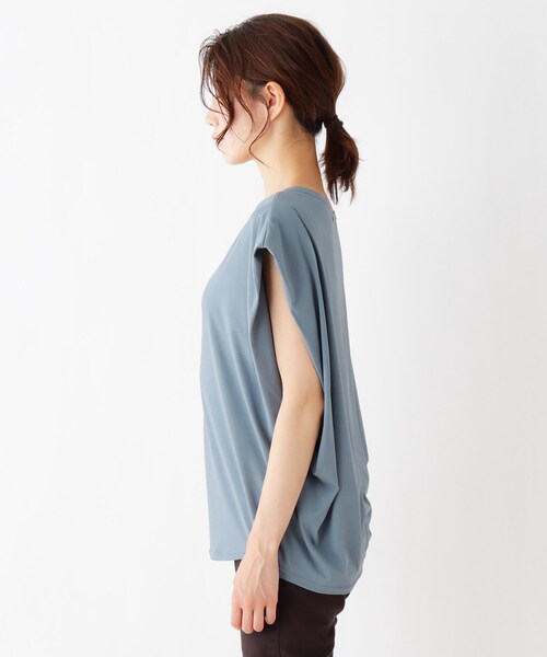 SHOO・LA・RUE（シューラルー）の「◆脇タックドルマンプルオーバー（Tシャツ/カットソー・レディース・ブラック/ライトブルー/ブラウン系・03/02/04）」の5枚目の写真