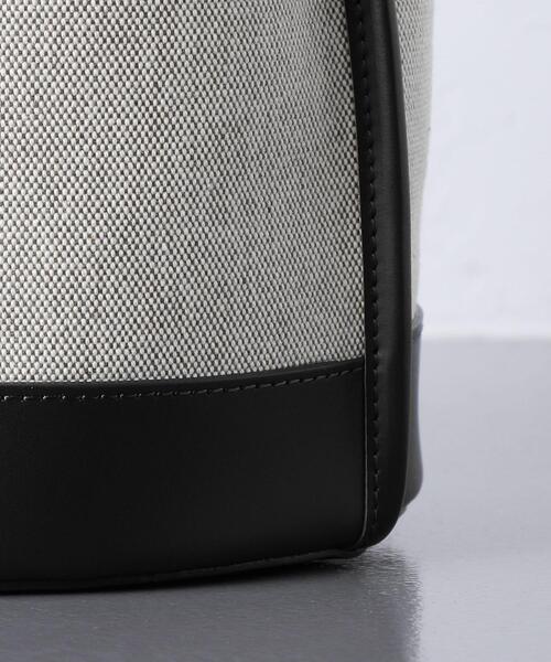 FEEL AND TASTE（フィールアンドテイスト）の「＜FEEL AND TASTE（フィールアンドテイスト）＞バケット 2WAY バッグ（ショルダーバッグ・レディース・ブラック/グレー・FREE）」の3枚目の写真