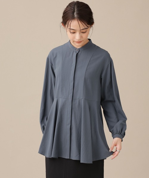 NANO universe（ナノユニバース）の「ペプラムフレアブラウス 長袖（シャツ/ブラウス・レディース・ライトパープル/オフホワイト/チャコール・36/38）」の9枚目の写真