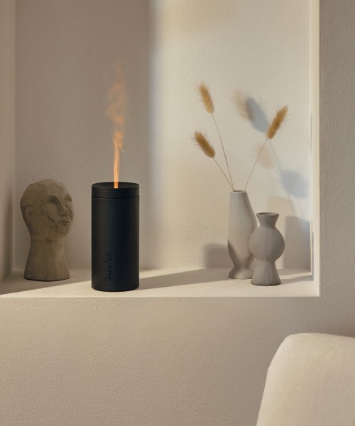 まるでキャンドルなアロマディフューザー Lucy / Stadler Form（生活家電）｜Stadlerform（スタドラフォーム）