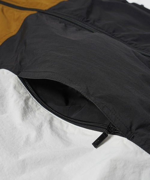 X-girl（エックスガール）の「REVERSIBLE JERSEY JACKET（ナイロンジャケット・レディース・ブラック/ベージュ/グリーン・S/M）」の8枚目の写真