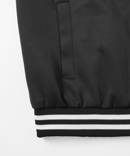 X-girl（エックスガール）の「REVERSIBLE JERSEY JACKET（ナイロンジャケット・レディース・ブラック/ベージュ/グリーン・S/M）」の9枚目の写真