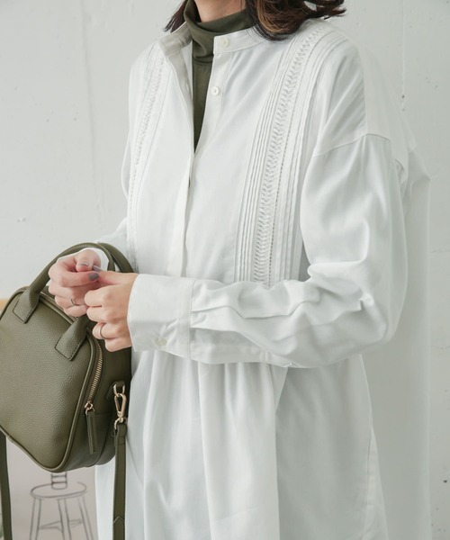 URBAN RESEARCH DOORS（アーバンリサーチドアーズ）の「ピンタックスタンドカラーシャツ（シャツ/ブラウス・レディース・オフホワイト/グレー系その他・ONE）」の7枚目の写真