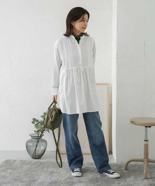 URBAN RESEARCH DOORS（アーバンリサーチドアーズ）の「ピンタックスタンドカラーシャツ（シャツ/ブラウス・レディース・オフホワイト/グレー系その他・ONE）」の12枚目の写真