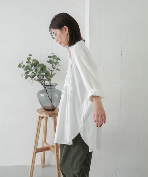 URBAN RESEARCH DOORS（アーバンリサーチドアーズ）の「ピンタックスタンドカラーシャツ（シャツ/ブラウス・レディース・オフホワイト/グレー系その他・ONE）」の18枚目の写真