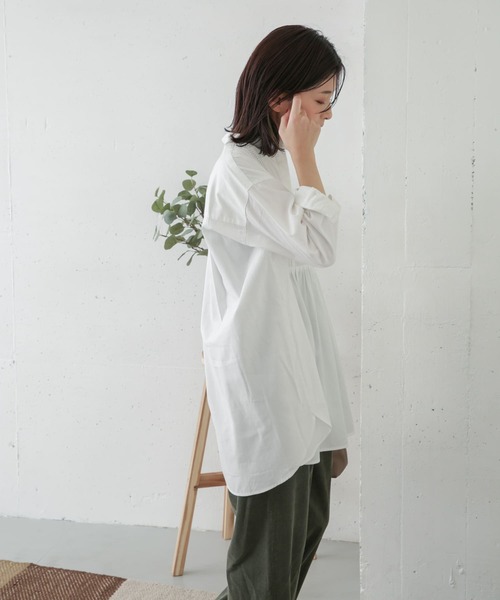 URBAN RESEARCH DOORS（アーバンリサーチドアーズ）の「ピンタックスタンドカラーシャツ（シャツ/ブラウス・レディース・オフホワイト/グレー系その他・ONE）」の20枚目の写真