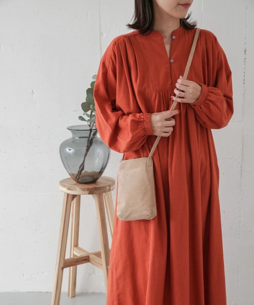 URBAN RESEARCH DOORS（アーバンリサーチドアーズ）の「コットン微起毛ギャザーワンピース（ワンピース・レディース・オレンジ/ブラック系その他/ベージュ系その他・ONE）」の19枚目の写真