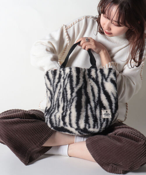 COLD BREAKER（コールドブレーカー）の「【別注】【COLD BREAKER/コールドブレーカー】ボア×ツイードトートバッグ（トートバッグ・レディース・ベージュ/グレー/ホワイト系その他4・FREE）」の7枚目の写真