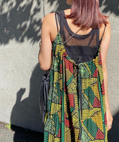 Ameri(アメリ)の「MESH MINIMAL TANK TOP(タンクトップ・レディース・ホワイト/ブラック/ブラウン/ブルー・FREE)」の3枚目の写真