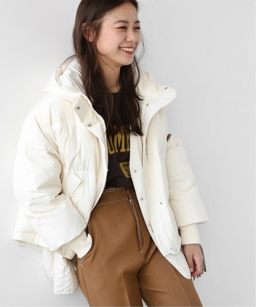 JOURNAL STANDARD relume（ジャーナルスタンダード　レリューム）の「【ALLIED】2WAYレイヤードダウン◆（ダウンジャケット/コート・レディース・ブラック/アイボリー/ブルー系その他・36/38）」の2枚目の写真