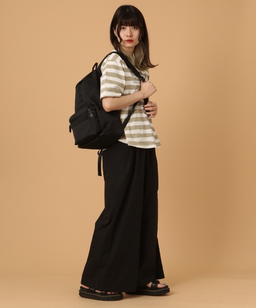 AVIREX（アヴィレックス）の「【直営店限定】LEATHER CONTRAST RUCK/ レザーコントラストリュック（バックパック/リュック・レディース・ブラック・FREE）」の7枚目の写真