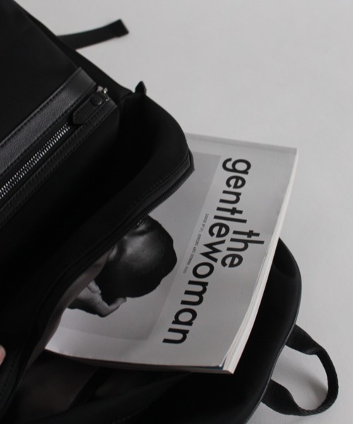 AVIREX（アヴィレックス）の「【直営店限定】LEATHER CONTRAST RUCK/ レザーコントラストリュック（バックパック/リュック・レディース・ブラック・FREE）」の9枚目の写真