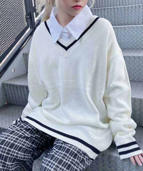 Figments（フィグメンツ）の「オーバースクールニット（ニット/セーター・レディース・ブラック/オフホワイト・FREE）」の2枚目の写真