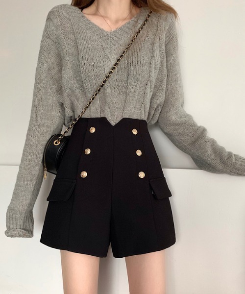 Loueme（ルエム）の「ゴールドボタンハイウエストショートパンツ（その他パンツ・レディース・ブラック/ブラウン・FREE/M/S）」の14枚目の写真