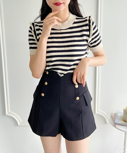 Loueme（ルエム）の「ゴールドボタンハイウエストショートパンツ（その他パンツ・レディース・ブラック/ブラウン・FREE/M/S）」の6枚目の写真