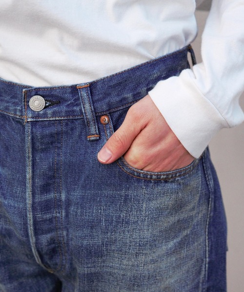 FULLCOUNT（フルカウント）の「FULL COUNT（フルカウント)  1102 Fade Straight Denim（デニムパンツ・メンズ・インディゴブルー・34/32/30）」の4枚目の写真