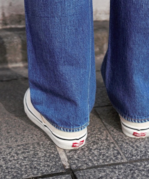 FULLCOUNT（フルカウント）の「FULL COUNT（フルカウント)  1102 Fade Straight Denim（デニムパンツ・メンズ・インディゴブルー・34/32/30）」の10枚目の写真