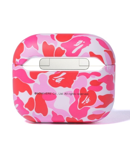☆良品 AirPods 第3世代 A BATHING APE ケース ピンク A BATHING APE（アベイシングエイプ）の「ABC CAMO AIRPODS CASE M