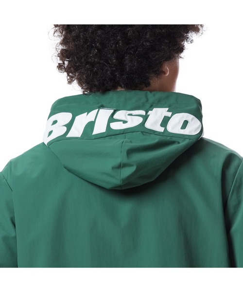 F.C.Real Bristol（エフシーレアルブリストル）の「LOGO APPLIQUE PULLOVER HOODED ANORAK（ブルゾン・メンズ・グリーン/ライトブルー/A/ブラック/B/ベージュ・X-LARGE/SMALL/MEDIUM/LARGE）」の20枚目の写真