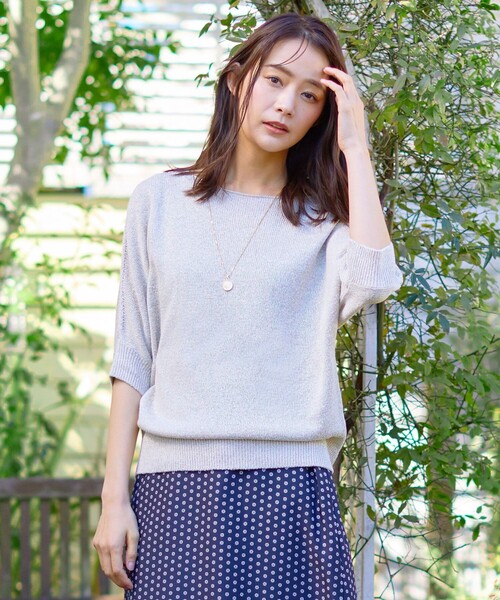 J.PRESS(ジェイプレス)の「リネンシルクコード ボートネック ニット(ニット/セーター・レディース・ベージュ系/ネイビー系/イエロー系・T15/T13)」の2枚目の写真