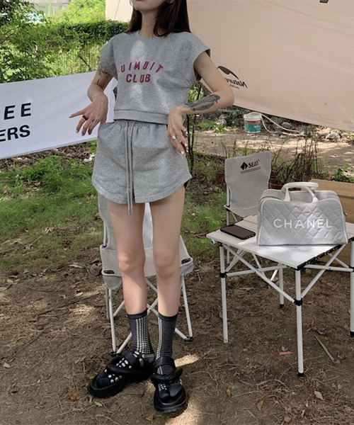 me+em select(ミームセレクト)の「【上下2点セット】CLUB LOGOTシャツ&ショートパンツ セットルームウェア(ルームウェア/パジャマ・レディース・ブラック/ベージュ/グレー/ブルー・FREE)」の17枚目の写真