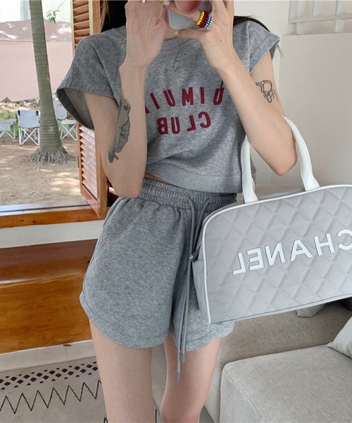 me+em select(ミームセレクト)の「【上下2点セット】CLUB LOGOTシャツ&ショートパンツ セットルームウェア(ルームウェア/パジャマ・レディース・ブラック/ベージュ/グレー/ブルー・FREE)」の14枚目の写真