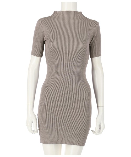 ANAP（アナップ）の「プチハイネックミニワンピース（ワンピース・レディース・ライトグレー/ブラック/グレイッシュベージュ・FREE）」の10枚目の写真