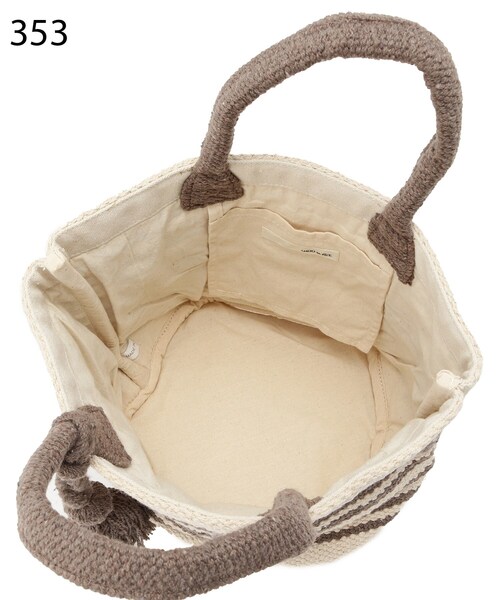 SHOO・LA・RUE（シューラルー）の「◆【インド綿】丸底ボーダートート（トートバッグ・レディース・ベージュ系その他2/ブラック系2/イエロー系2・00）」の11枚目の写真