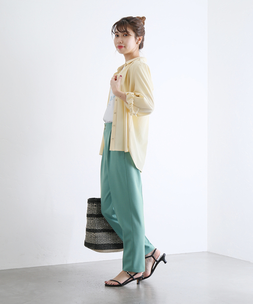 La TOTALITE(ラトータリテ)の「メランジツイルテーパードパンツ(その他パンツ・レディース・スカイブルー/ベージュ系その他/グリーン・38/36)」の5枚目の写真