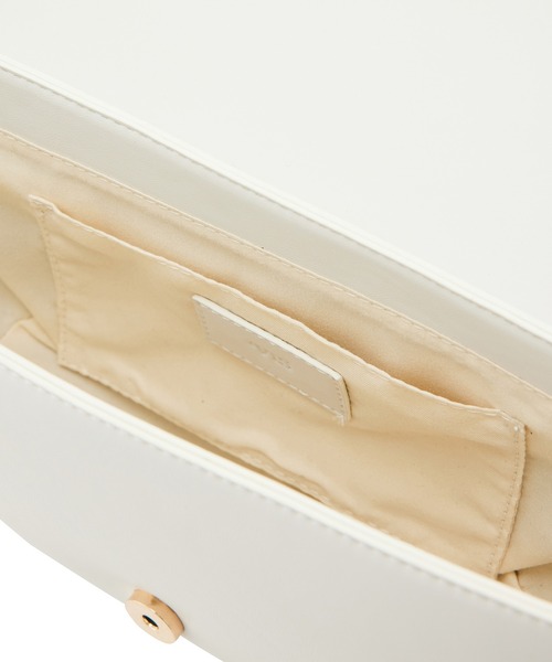 VIS（ビス）の「リサイクルフェイクレザーフロントジップハーフムーンショルダー【sustainable】（ショルダーバッグ・レディース・ブラック/キナリ/グリーン・FREE）」の5枚目の写真