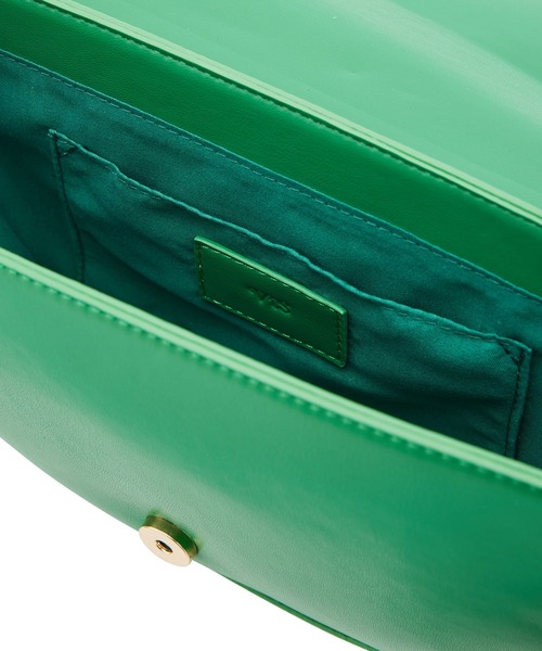 VIS（ビス）の「リサイクルフェイクレザーフロントジップハーフムーンショルダー【sustainable】（ショルダーバッグ・レディース・ブラック/キナリ/グリーン・FREE）」の9枚目の写真