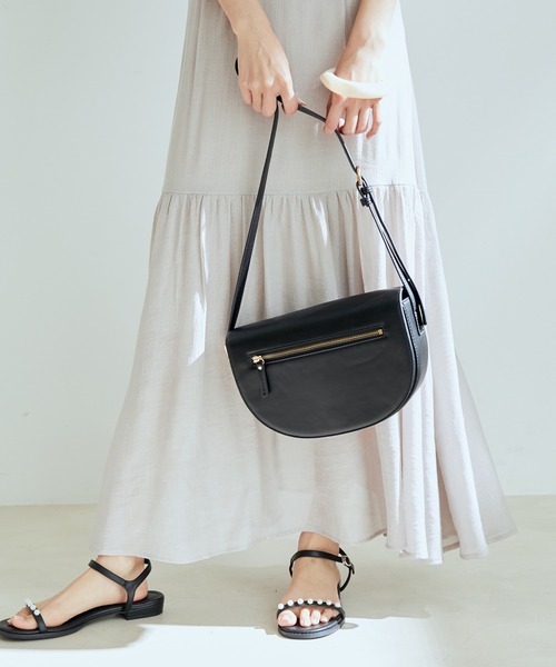 VIS（ビス）の「リサイクルフェイクレザーフロントジップハーフムーンショルダー【sustainable】（ショルダーバッグ・レディース・ブラック/キナリ/グリーン・FREE）」の22枚目の写真