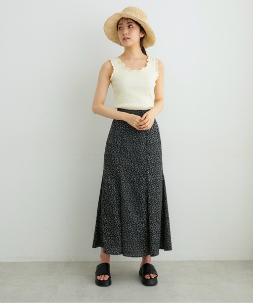 FREE'S MART（フリーズマート）の「フラワープリントマーメイドスカート（スカート・レディース・ホワイト系その他/ブラック系その他/ベージュ系その他・SMALL/MEDIUM）」の4枚目の写真