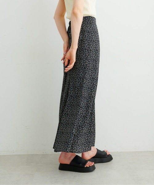 FREE'S MART（フリーズマート）の「フラワープリントマーメイドスカート（スカート・レディース・ホワイト系その他/ブラック系その他/ベージュ系その他・SMALL/MEDIUM）」の7枚目の写真