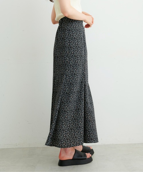 FREE'S MART（フリーズマート）の「フラワープリントマーメイドスカート（スカート・レディース・ホワイト系その他/ブラック系その他/ベージュ系その他・SMALL/MEDIUM）」の8枚目の写真