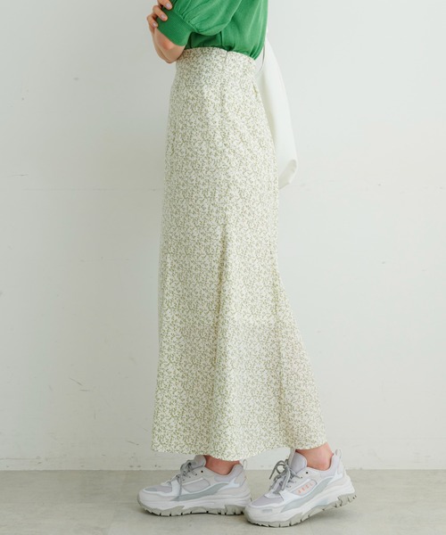 FREE'S MART（フリーズマート）の「フラワープリントマーメイドスカート（スカート・レディース・ホワイト系その他/ブラック系その他/ベージュ系その他・SMALL/MEDIUM）」の20枚目の写真