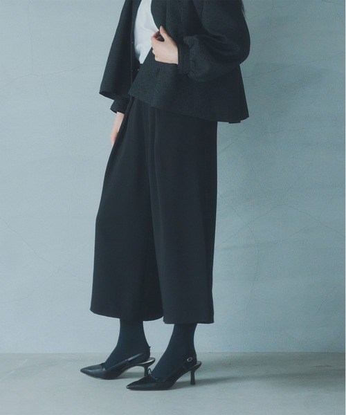 WHYTO.（ホワイト）の「「WHYTO. / ホワイト」Tuck trouser（その他パンツ・レディース・ブラック/ネイビー・38/36）」の6枚目の写真