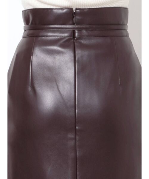 MERCURYDUO（マーキュリーデュオ）の「ハイウエストフェイクレザースカート（スカート・レディース・ブラウン/アイボリー・SMALL/MEDIUM）」の17枚目の写真