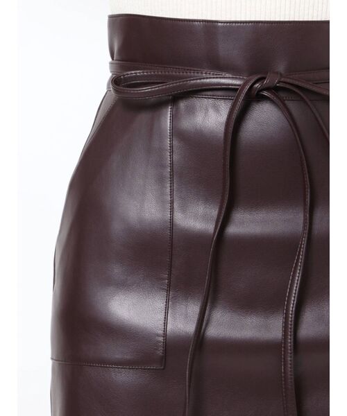 MERCURYDUO（マーキュリーデュオ）の「ハイウエストフェイクレザースカート（スカート・レディース・ブラウン/アイボリー・SMALL/MEDIUM）」の16枚目の写真