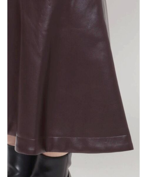 MERCURYDUO（マーキュリーデュオ）の「ハイウエストフェイクレザースカート（スカート・レディース・ブラウン/アイボリー・SMALL/MEDIUM）」の14枚目の写真