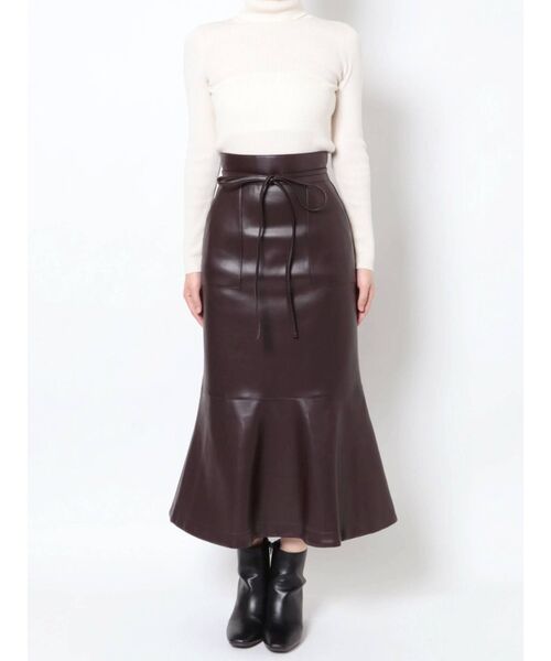 MERCURYDUO（マーキュリーデュオ）の「ハイウエストフェイクレザースカート（スカート・レディース・ブラウン/アイボリー・SMALL/MEDIUM）」の13枚目の写真