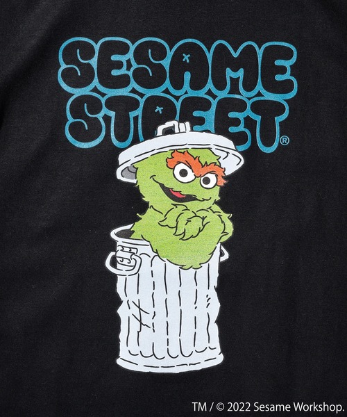 PROJECT SR'ES(プロジェクトエスアールエス)の「【SESAME STREET×PROJECT SR’ ES】Oscar/オスカー SS TEE(Tシャツ/カットソー・メンズ・ホワイト/ブラック・LARGE/X-LARGE/MEDIUM)」の4枚目の写真