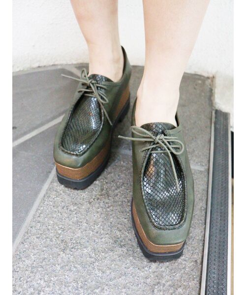 MURUA(ムルーア)の「レースアップウェッジシューズ(ローファー・レディース・ブラック/ブラウン/カーキ・35/36/37)」の12枚目の写真