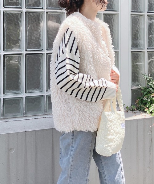 AS KNOW AS plus（アズノゥアズプラス）の「♪シープくるくる フェイクファーベスト　【2023AWアイテム】（ベスト・レディース・ベージュ/ブラウン/アイボリー/モカ/チャコールグレー・FREE）」の10枚目の写真